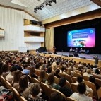
											Губернатор Вадим Шумков открыл Всероссийскую медицинскую конференцию, которая проводится в Кургане									