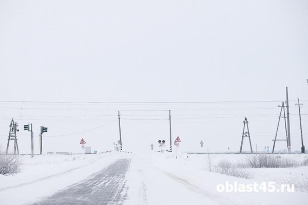 В Курганской области открыли для движения часть дорог В Курганской области открыли для движения часть дорог