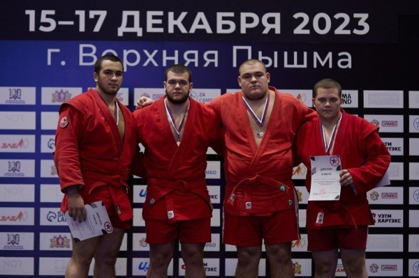 Курганские самбисты получили право участвовать в первенстве России Курганские самбисты получили право участвовать в первенстве России