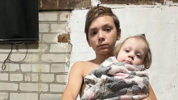 МЧС: школьник в Кургане вытащил из пожара двух братьев и сестру, его наградят МЧС: школьник в Кургане вытащил из пожара двух братьев и сестру, его наградят