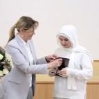 Заместитель губернатора Наталья Кирилова вручила паспорта граждан Российской Федерации юным жителям Курганской области
Заместитель губернатора Наталья Кирилова вручила паспорта граждан Российской Федерации юным жителям Курганской области