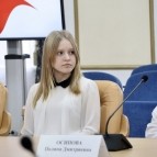 Заместитель губернатора Наталья Кирилова вручила паспорта граждан Российской Федерации юным жителям Курганской области
Заместитель губернатора Наталья Кирилова вручила паспорта граждан Российской Федерации юным жителям Курганской области