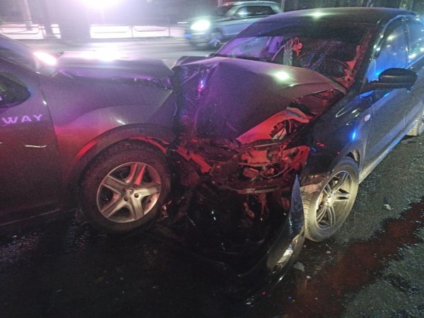 За 2 дня в Кургане разбили 4 автомобиля