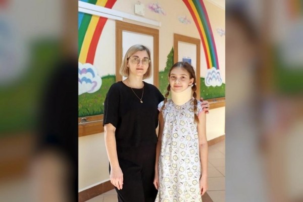 Курганские врачи прооперировали девочку с редкой патологией позвоночника