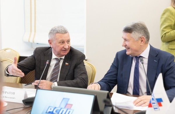 Муратов: Решение кадровой проблемы в оборонке - это роботизация и автоматизация Муратов: Решение кадровой проблемы в оборонке - это роботизация и автоматизация