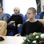 Заместитель губернатора Наталья Кирилова вручила паспорта граждан Российской Федерации юным жителям Курганской области
Заместитель губернатора Наталья Кирилова вручила паспорта граждан Российской Федерации юным жителям Курганской области