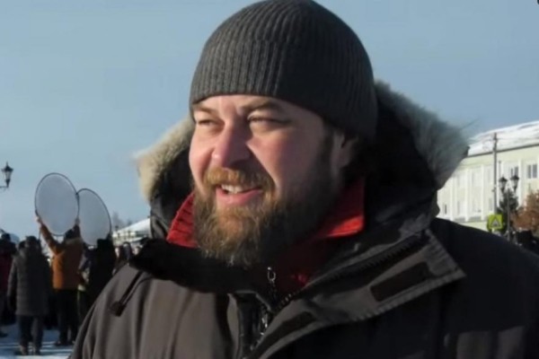 Ведущий Первого канала приехал в Курганскую область &laquo;почистить духовные пёрышки&raquo;