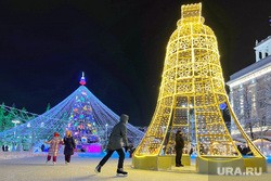 Мэр Кургана Ситникова пригласила горожан на катки Мэр Кургана Ситникова пригласила горожан на катки