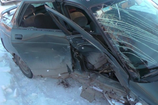 В Курганской области автоледи решила не уступать дорогу «Форду» В Курганской области автоледи решила не уступать дорогу «Форду»