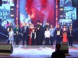 Губернатор Вадим Шумков вместе с многодетными и молодыми семьями дал старт Году семьи в Курганской области
Губернатор Вадим Шумков вместе с многодетными и молодыми семьями дал старт Году семьи в Курганской области