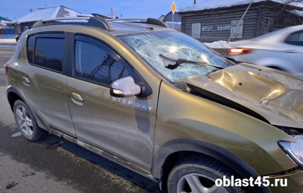 В Западном микрорайоне Кургана иномарка насмерть сбила мужчину
