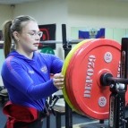 Губернатор Курганской области поздравил одну из ведущих спортсменок региона Анну Васильеву
Губернатор Курганской области поздравил одну из ведущих спортсменок региона Анну Васильеву
