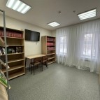 
											Министр финансов РФ Антон Силуанов и губернатор Вадим Шумков приняли участие в торжественном открытии капитально отремонтированного Белозерского музея									