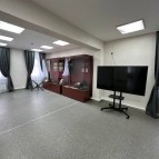 
											Министр финансов РФ Антон Силуанов и губернатор Вадим Шумков приняли участие в торжественном открытии капитально отремонтированного Белозерского музея									