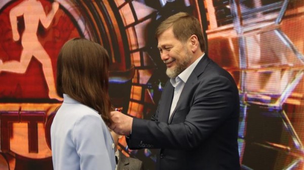 ПРАЗДНИЧНЫЕ НАГРАДЫ! ПРАЗДНИЧНЫЕ НАГРАДЫ!