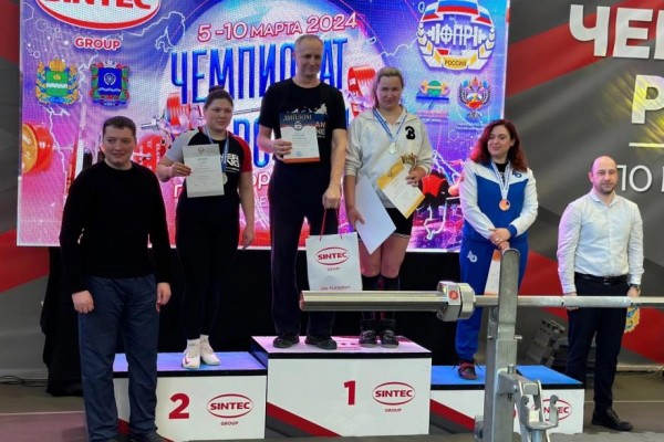 Зауральская спортсменка завоевала серебро на чемпионате России Зауральская спортсменка завоевала серебро на чемпионате России