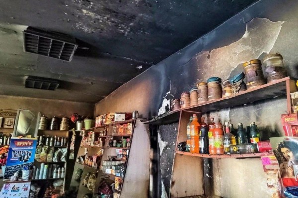 В Курганской области сотрудники МЧС ликвидировали пожар в магазине