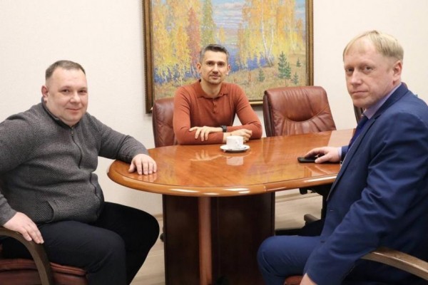 В Курганской области на выборах работают международные наблюдатели В Курганской области на выборах работают международные наблюдатели