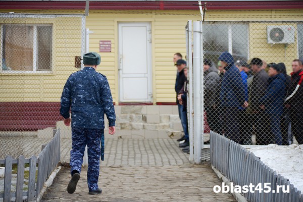 &laquo;Думал, меня никогда не коснётся - коснулось&raquo;: интервью курганских осуждённых