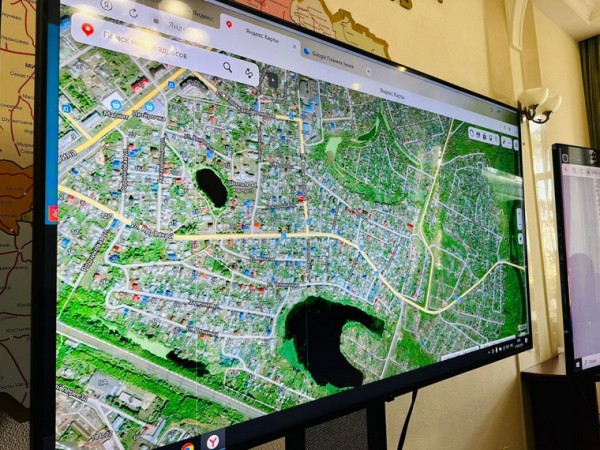 Губернатор Шумков показал штаб, из которого следят за паводком в Курганской области. Фото