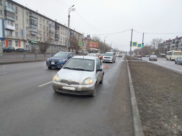 В курганском микрорайоне мужчина перебежал дорогу под колёса иномарки В курганском микрорайоне мужчина перебежал дорогу под колёса иномарки