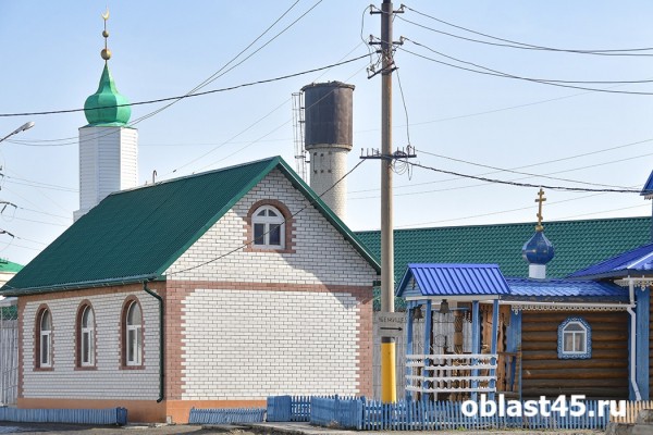 &laquo;В минимализме&raquo;: картину осужденного курганского художника выставили в Эрмитаже