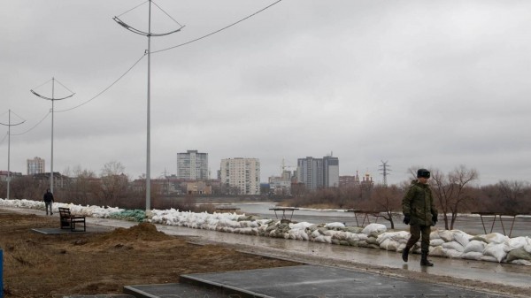 Уровень воды в реке Тобол у Кургана вырос на десять сантиметров за 12 часов Уровень воды в реке Тобол у Кургана вырос на десять сантиметров за 12 часов