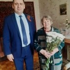 
											Члены правительства Курганской области поздравляют ветеранов войны с Днем Победы									