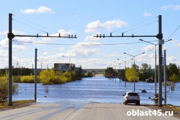 В Кургане временно откроют шоссе Тюнина для определённых машин В Кургане временно откроют шоссе Тюнина для определённых машин