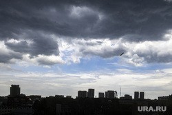 На Курган надвигается ураганный ветер