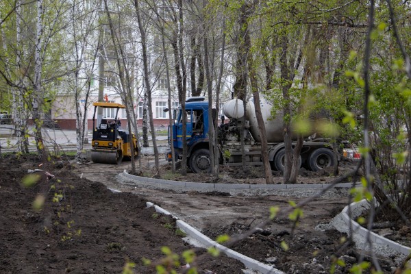 В Кургане начали обустраивать новый сквер