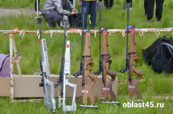 Центру зимних видов спорта в Кургане присвоили имя чемпиона мира по биатлону Центру зимних видов спорта в Кургане присвоили имя чемпиона мира по биатлону