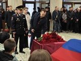 Губернатор Вадим Шумков принял участие в церемонии прощания с сотрудниками УМВД, погибшими при исполнении служебного долга
Губернатор Вадим Шумков принял участие в церемонии прощания с сотрудниками УМВД, погибшими при исполнении служебного долга