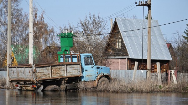 Под Курганом остаются затопленными 346 жилых домов и более 5,7 тысячи дач