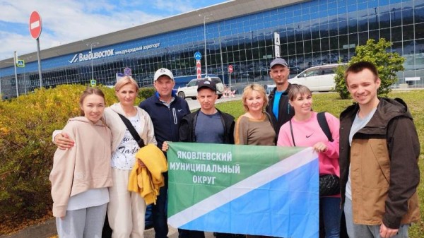 Трудовые коллективы в пути!  