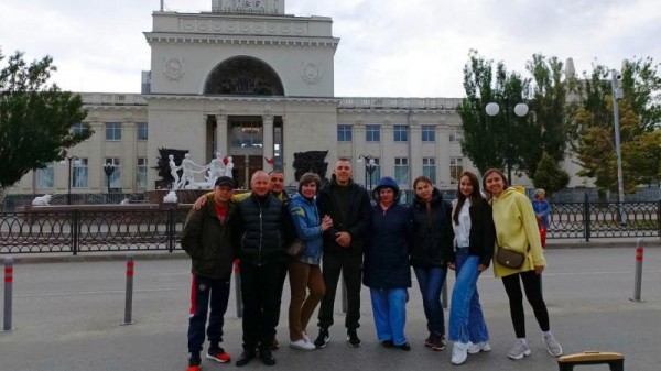 Трудовые коллективы в пути!  