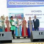 Губернатор Вадим Шумков в День молодежи вручил областные премии и награды за участие в борьбе с паводком и ликвидации его последствий
Губернатор Вадим Шумков в День молодежи вручил областные премии и награды за участие в борьбе с паводком и ликвидации его последствий