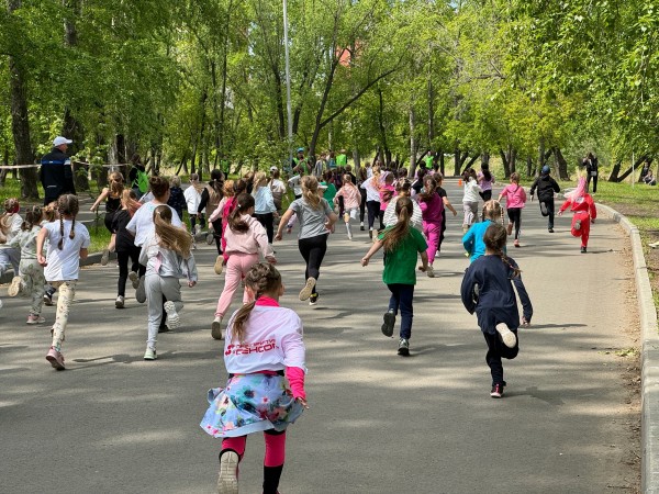 В Кургане стартовал «Зелёный марафон» В Кургане стартовал «Зелёный марафон»