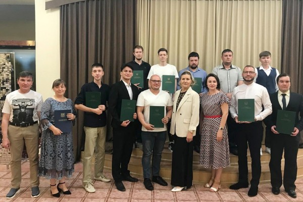 В Кургане работников культуры наградили за помощь во время паводка