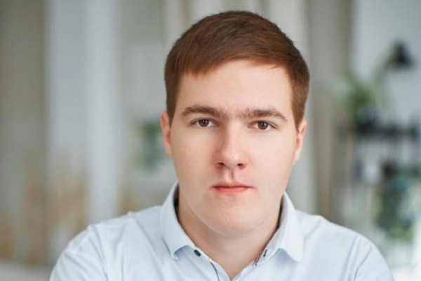 Курганский гимназист получил 100 баллов на ЕГЭ по физике и профильной математике Курганский гимназист получил 100 баллов на ЕГЭ по физике и профильной математике