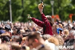 Звездные коллективы 2000-ых выступят на курганском фестивале народного творчества