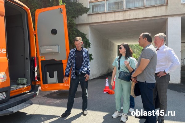 Новые дороги и мосты: в Курган с рабочим визитом приехал депутат Госдумы