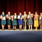 Заместитель губернатора Наталья Кирилова поздравила с профессиональным праздником работников социальной сферы региона
Заместитель губернатора Наталья Кирилова поздравила с профессиональным праздником работников социальной сферы региона