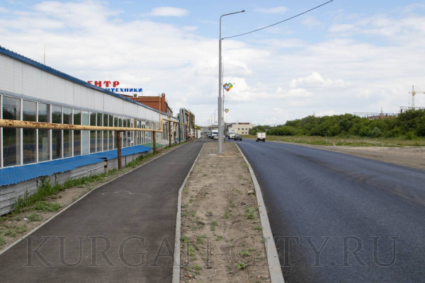 &laquo;Въездные ворота в город&raquo;: в Кургане ремонтируют улицу Омскую