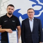 
											Полпред, врио секретаря Генсовета партии &laquo;Единая Россия&raquo; Владимир Якушев наградил волонтеров за помощь жителям Донбасса и участникам СВО									