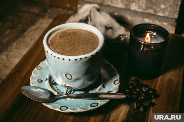 В прохладную погоду для хорошего настроения: рецепты вкусных и полезных напитков для уютной осени