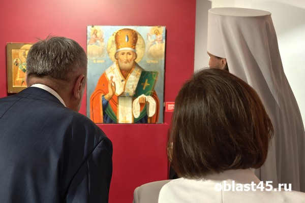 Глоток свежего воздуха для души: в Кургане открылась выставка древних икон Глоток свежего воздуха для души: в Кургане открылась выставка древних икон