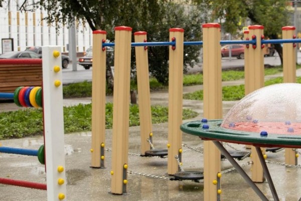  В центре Кургана обустроили &laquo;умную&raquo; игровую площадку 