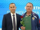 
											Губернатор Вадим Шумков поздравил спортсменов региона с Днем физкультурника, вручил награды и поблагодарил за участие в противопаводковых мероприятиях									