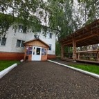 
											Губернатор Вадим Шумков проконтролировал ход строительства новых корпусов в детском оздоровительном лагере &laquo;Космос&raquo;									